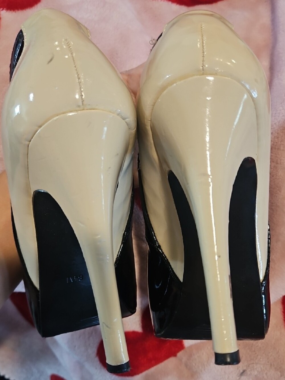 GUESS Black Patent Peep-Toe Pumps - Picture 4 of 10